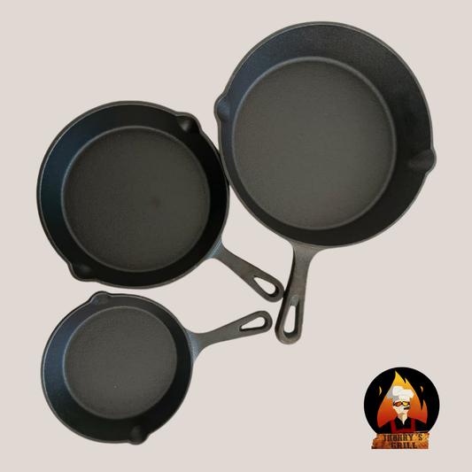Set de 3 Sartenes de Hierro Negro (25 cm, 20 cm y 15 cm) – Potencia, Tradición y Sabor en Cada Asado